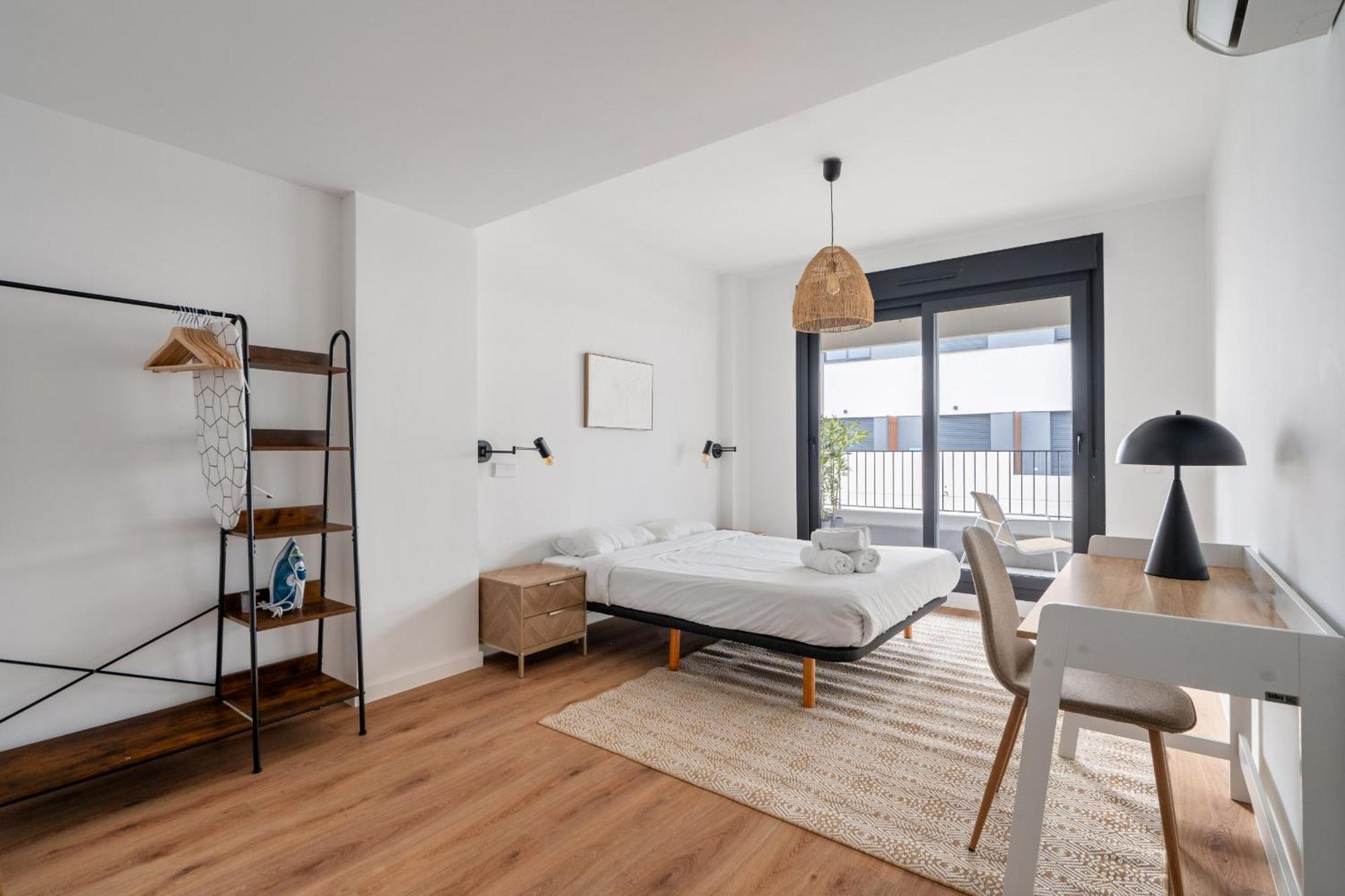Apartment Business Con Garaje Y Piscina Climatizada Alquiler Temporal *