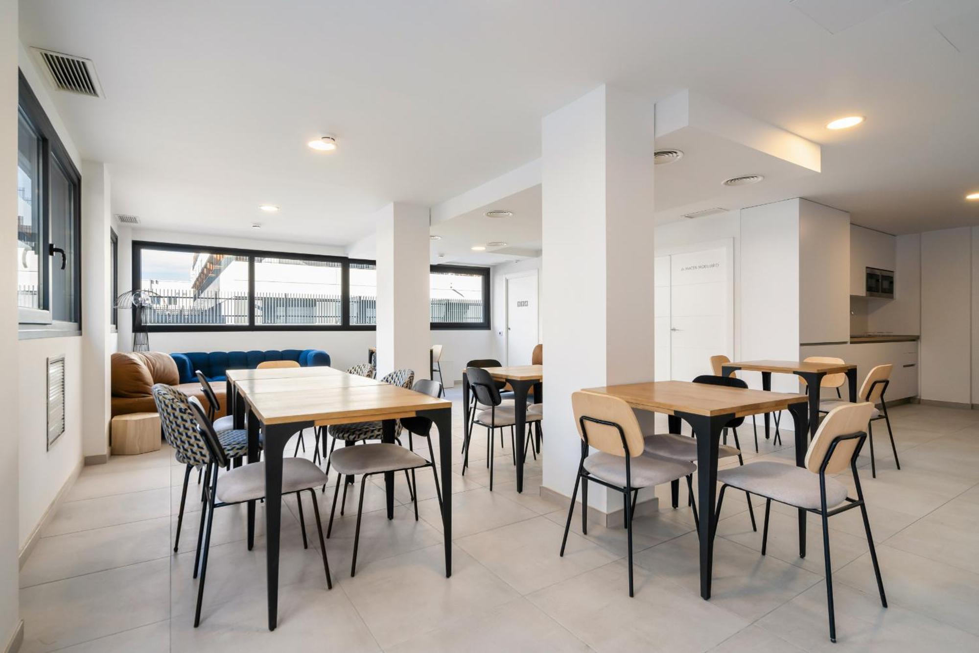 Apartment Business Con Garaje Y Piscina Climatizada Alquiler Temporal San Sebastian de los Reyes
